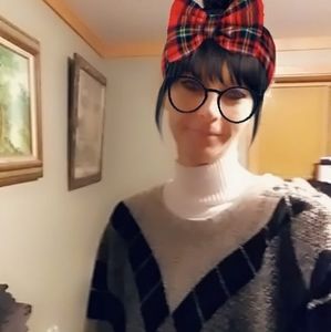 Meet your Posher, Mandy